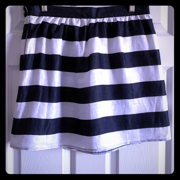 Fit and Flare flirty Sailor Stripe Skirt - Picture 3 of 4